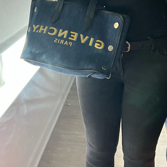 100% Authentic Givenchy Shopper Tote Bag; Brand New - Picture 9 of 13